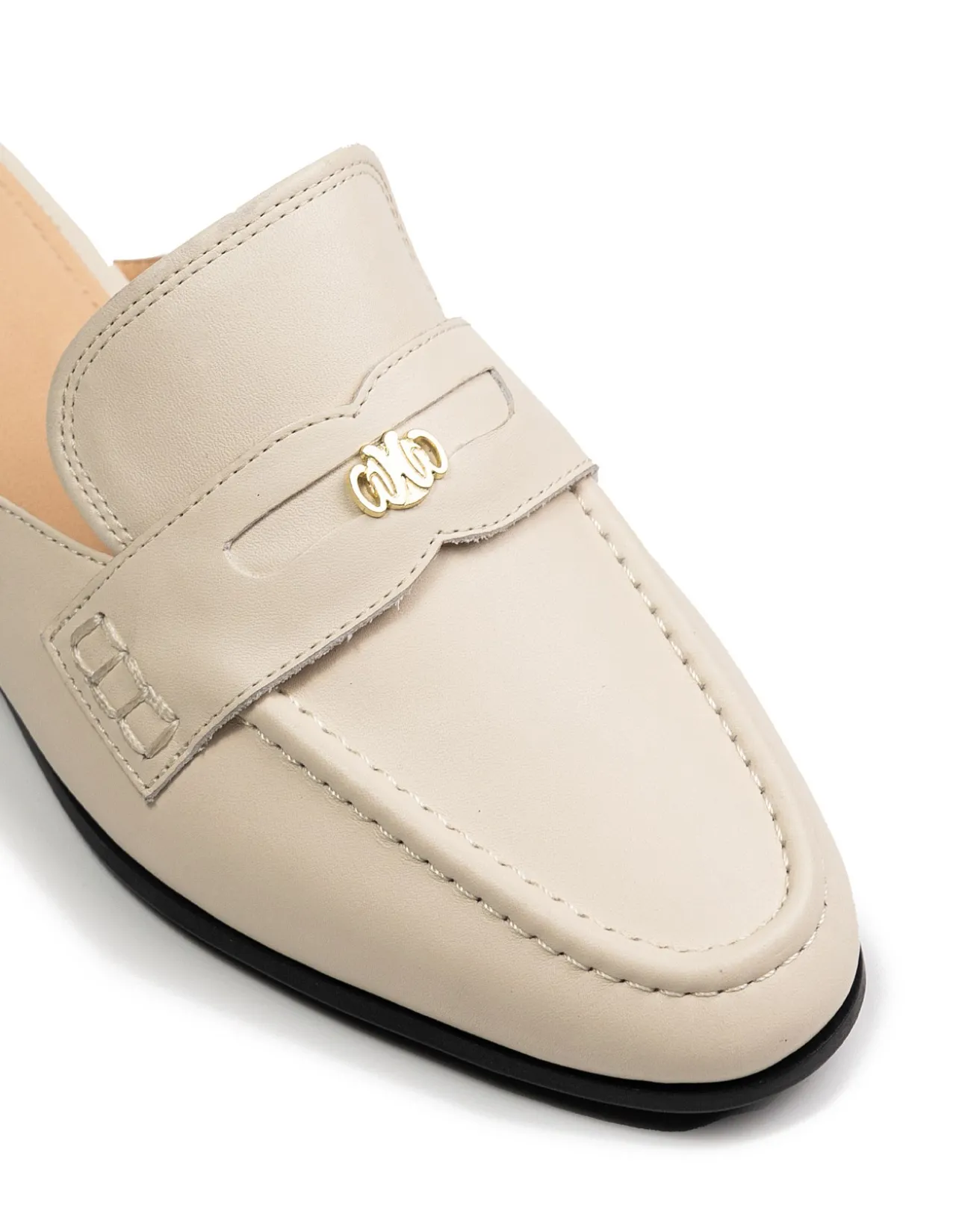 AARON Vintage Ivory Leather Backless Loafer
