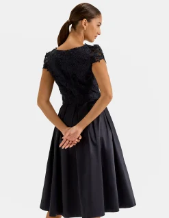 ADMIRATION LACE FORMAL DRESS