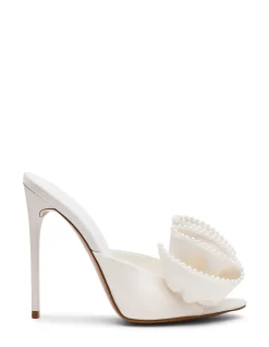 AFFINITY HEELS