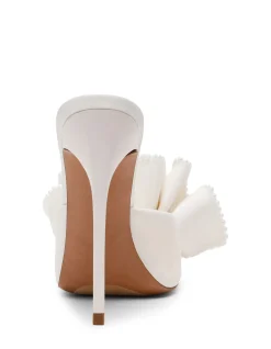 AFFINITY HEELS
