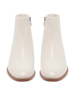 ALLARA ANKLE BOOT
