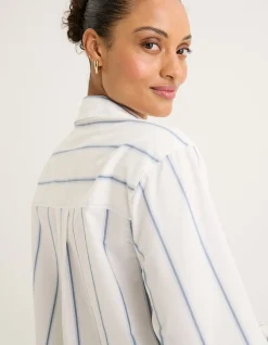 Alloy Shirt with Eye-Catching Stripes