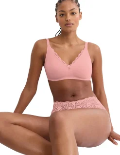 Amourette NO 1 Wire Free Minimiser Bra