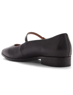 ANDREA FLAT