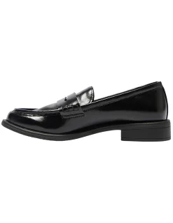 ARCADE LOAFERS