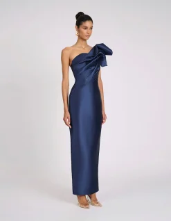 ASHTON GOWN