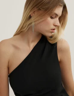 Asymmetric Structured Top