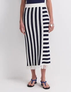 AVOCA FRINGE KNIT SKIRT