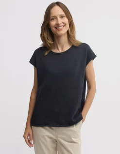 BALANCE KNITTED T-SHIRT