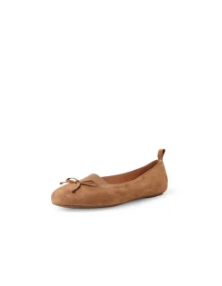 Beckit Elastic Strap Suede Ballet Flats