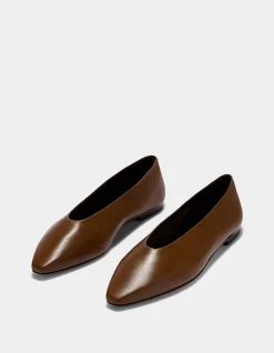 BETTY NAPPA LEATHER TOBACCO FLAT