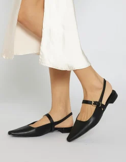 BIANCA FLAT