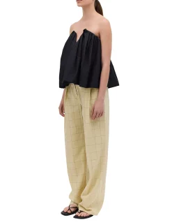 BLACK COTTON PRISM TOP