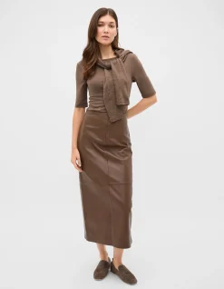 BOAT NECK HALF SLEEVE TOP
