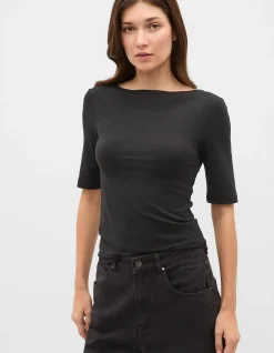BOAT NECK HALF SLEEVE TOP