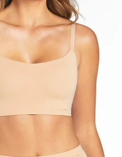 BONDI BARE SCOOP NECK PADDED BRA