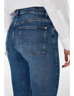 Bootcut Jean