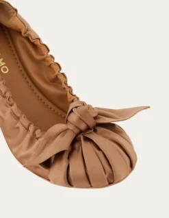 BOW EMBELLISHED BALLET FLAT