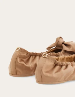 BOW EMBELLISHED BALLET FLAT