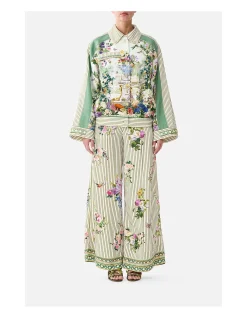 BOXY BUTTON FRONT JACKET WITH POCKET DETAIL
