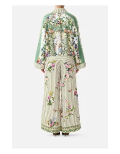 BOXY BUTTON FRONT JACKET WITH POCKET DETAIL