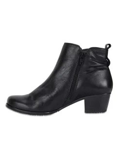 BRADY ANKLE BOOT