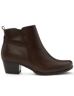 BRADY ANKLE BOOT