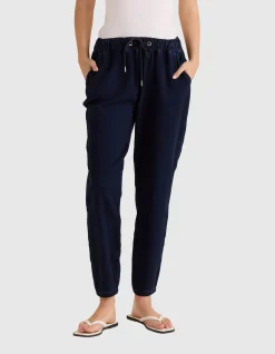 Brooks Stretch Knit Tapered Jogger Jean