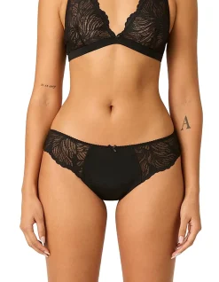 Camille Thong Light Absorbency