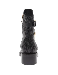 CAPE ANKLE BOOT
