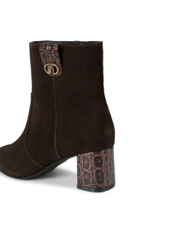 CHELSEA TRIM ANKLE BOOT