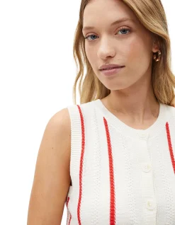 CROCHET BUTTON VEST