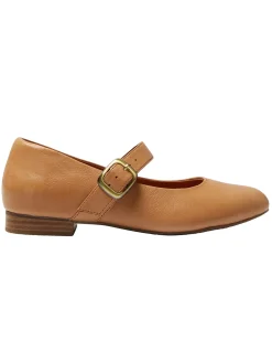 DANIELLE FLAT