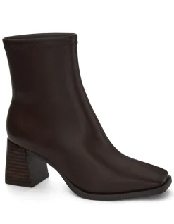DEMAND ANKLE BOOT