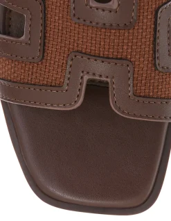 DION SANDAL