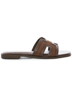 DION SANDAL