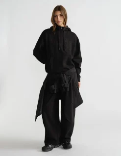 D-LUXE ESSENTIAL HOODIE