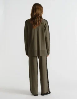 D-LUXE LOGO PANEL KNIT TOP