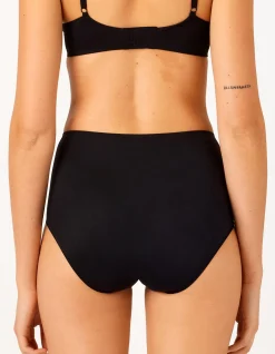 DREAM FULL BRIEF