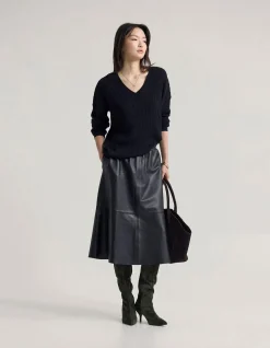 DREW CABLE V-NECK KNIT