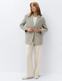 ESSENTIAL RELAXED BLAZER