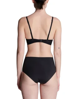 Essentiel Control Brief