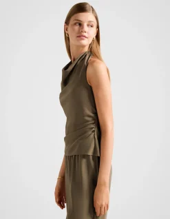 EVELYN HALTER NECK BACKLESS TOP