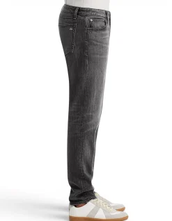 Fit 3 Authentic Stretch Straight Jeans