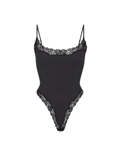 FITS EVERYBODY LACE CAMI BODYSUIT