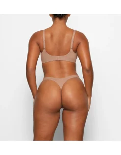 FITS EVERYBODY UNLINED DEMI BRA