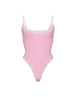 FITS EVERYBODY LACE CAMI BODYSUIT