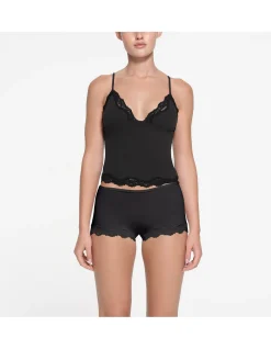 FITS EVERYBODY LACE TRIANGLE CAMI
