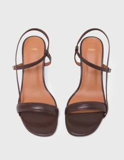 Fivela Sandals