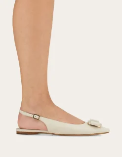 FLAT SLINGBACK WITH VARA BUCKLE